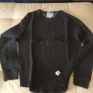Men’s waffle knit shirt